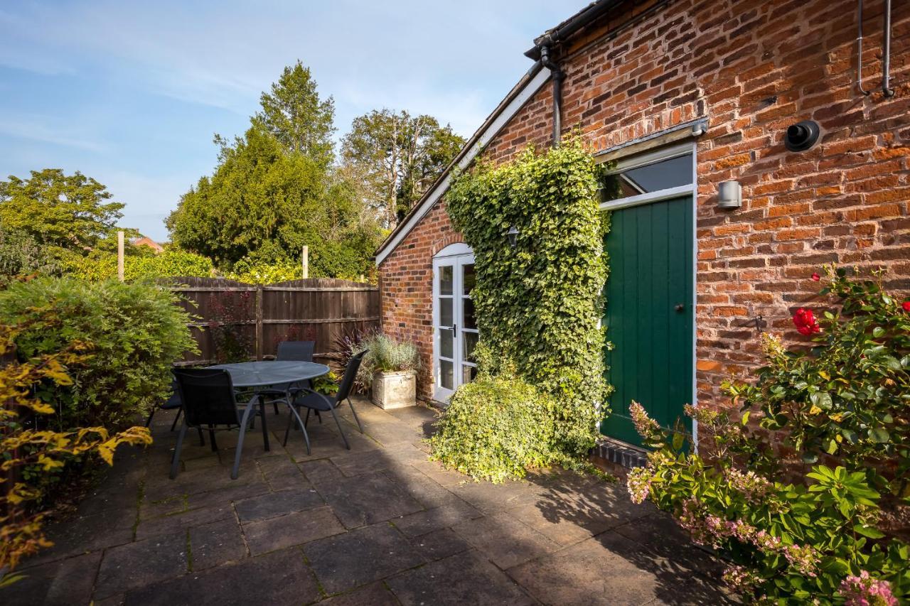 Bed and Breakfast St Johns House Lichfield Exterior foto